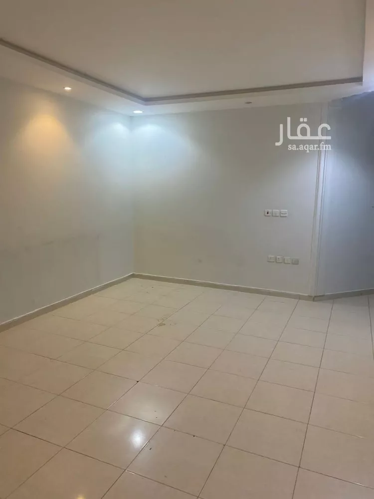 شقة للإيجار في شارع رقم 72, حي بدر, مدينة الرياض, منطقة الرياض صورة 2