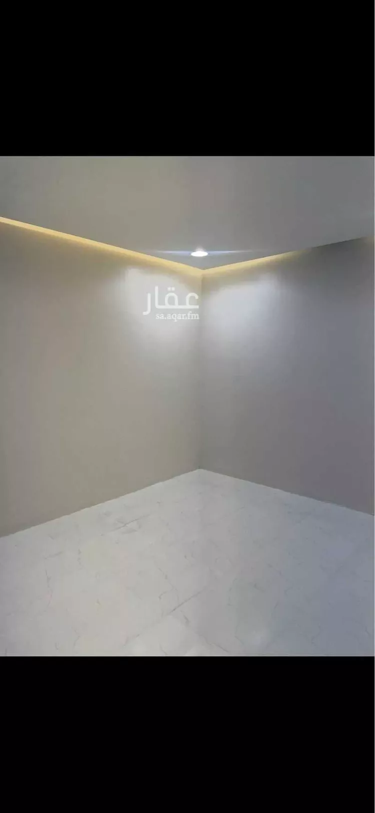 عمارة للبيع في شارع الديوان, حي العزيزية, مدينة الرياض, منطقة الرياض صورة 3