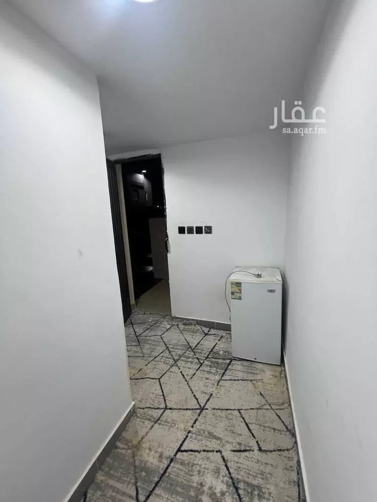 غرفة للإيجار في شارع هانئ قبيصه ، حي الرياض ، جدة ، جدة صورة 2