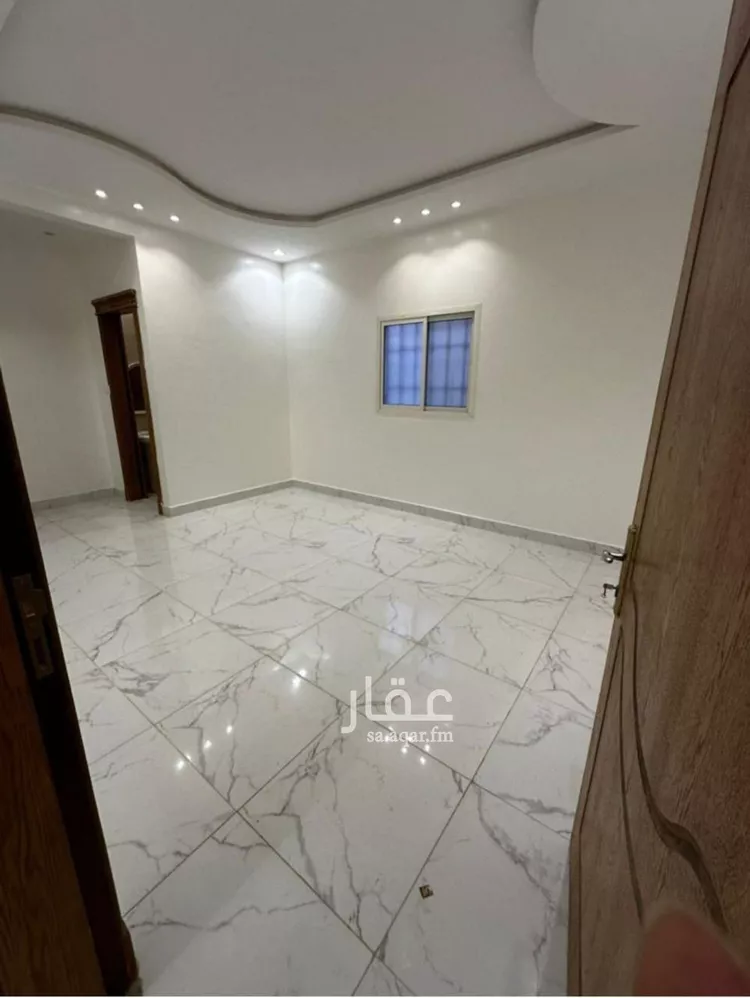 فيلا للإيجار في شارع أبي المكارم بن مفرج, حي عكاظ, مدينة الرياض, منطقة الرياض صورة 2