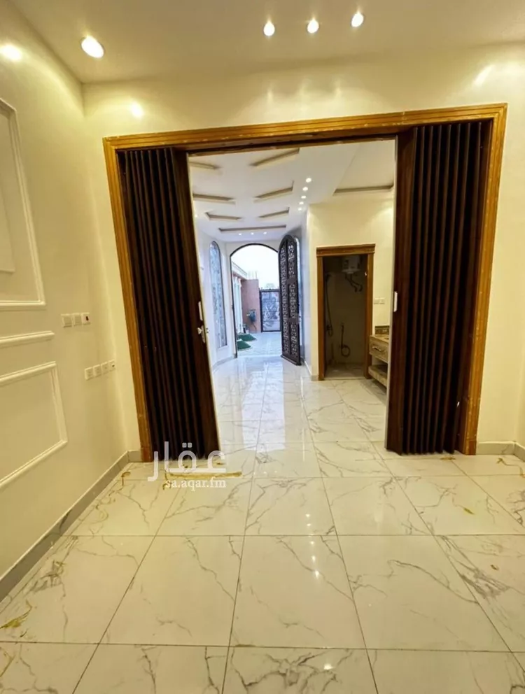 فيلا للإيجار في شارع أبي المكارم بن مفرج, حي عكاظ, مدينة الرياض, منطقة الرياض صورة 3