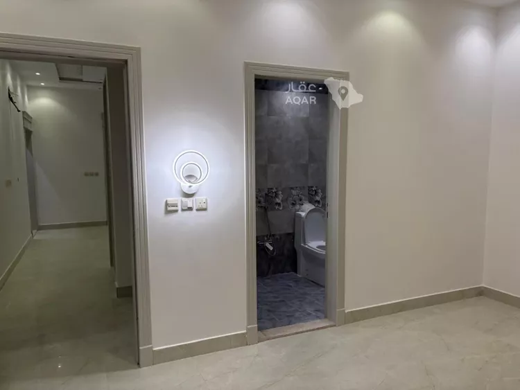 دور للإيجار في شارع زبن بن عمير, حي إشبيلية, مدينة الرياض, منطقة الرياض صورة 5