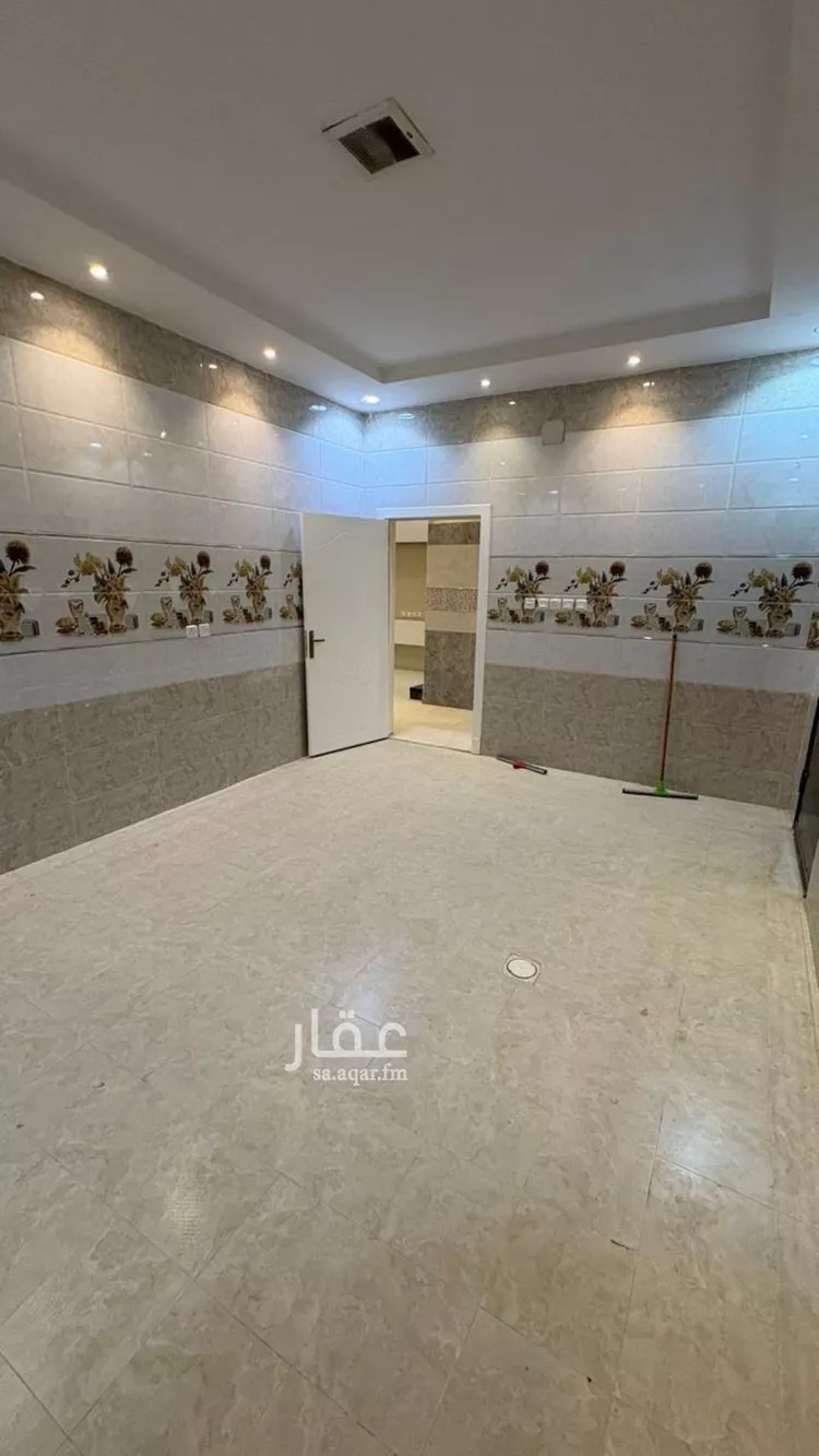 فيلا للإيجار في شارع 5 المهدية, حي المهدية, مدينة الرياض, منطقة الرياض صورة 4