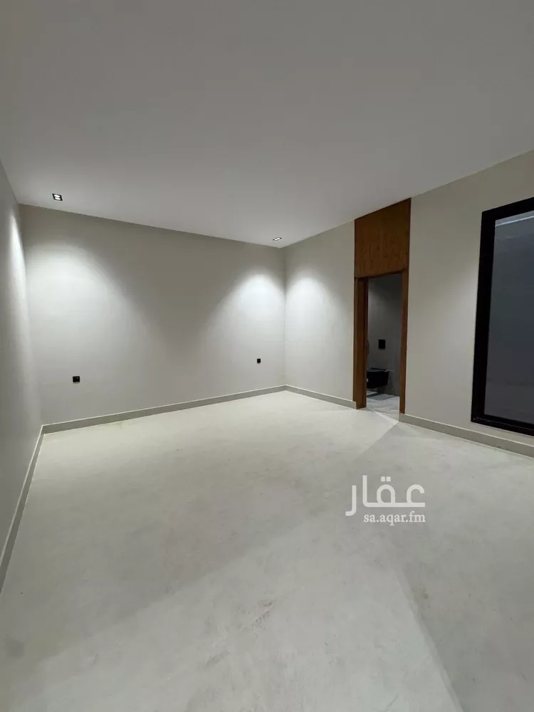 دور للبيع في شارع عثمان بن صدقة, حي طويق, مدينة الرياض, منطقة الرياض 13