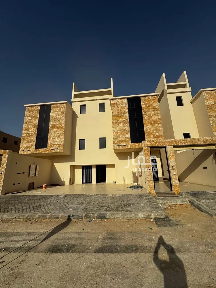 دور للبيع في شارع رئيسة بنت أبي جعفر الطبرية, حي العوالي, مدينة الرياض, منطقة الرياض