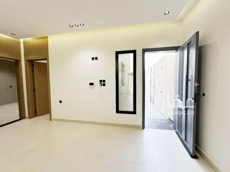 Floor for Sale in Riyadh Tuwaiq 12