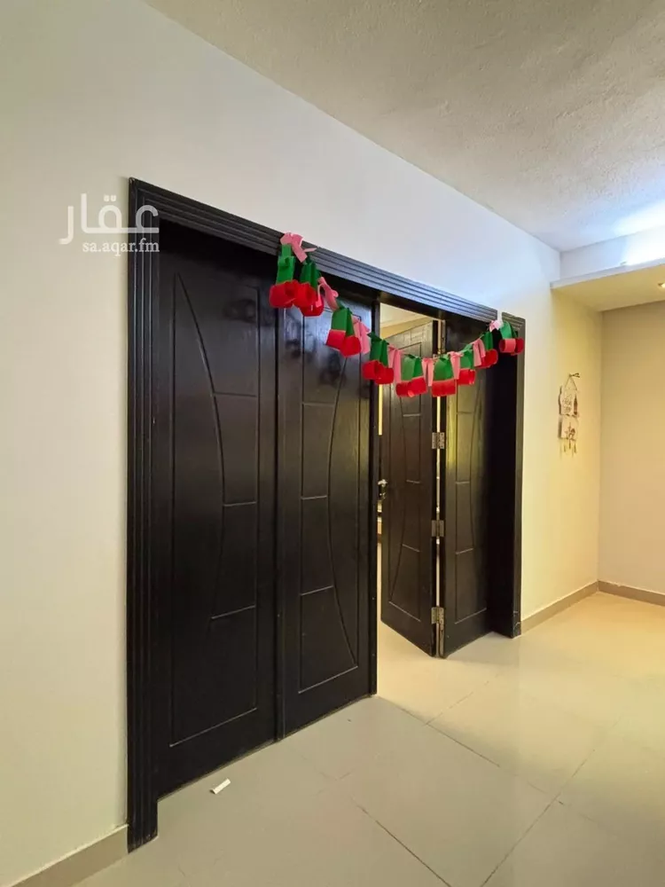 فيلا للبيع في شارع عبدالعزيز بن محمد الزمزمي, حي طويق, مدينة الرياض, منطقة الرياض 19