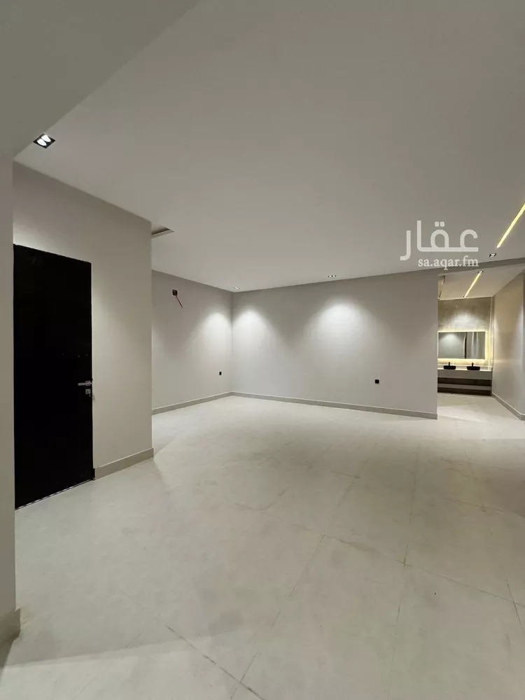 دور للبيع في شارع عثمان بن صدقة, حي طويق, مدينة الرياض, منطقة الرياض 6