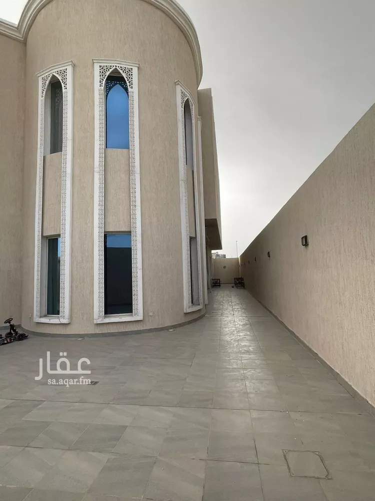 فيلا للبيع في شارع عبدالملك العصامي, حي المنار, مدينة الدمام, المنطقة الشرقية صورة 2