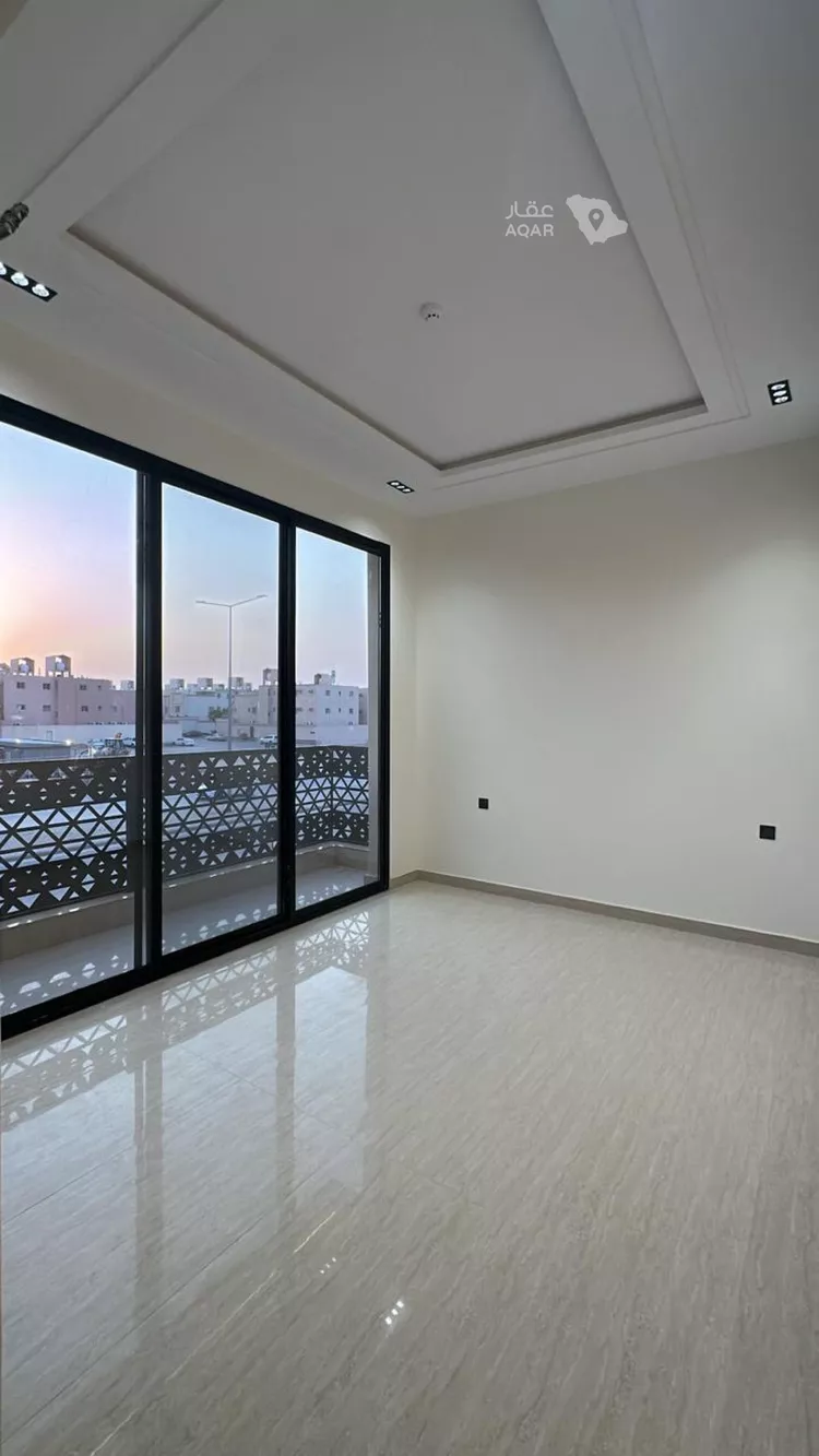 Building for Rent in Riyadh Tuwaiq 5