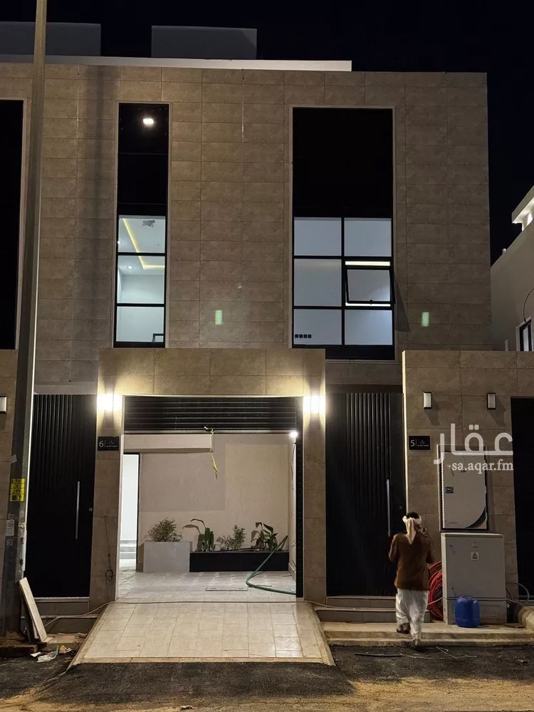 دور للبيع في شارع عبدالله فدا, حي طويق, مدينة الرياض, منطقة الرياض