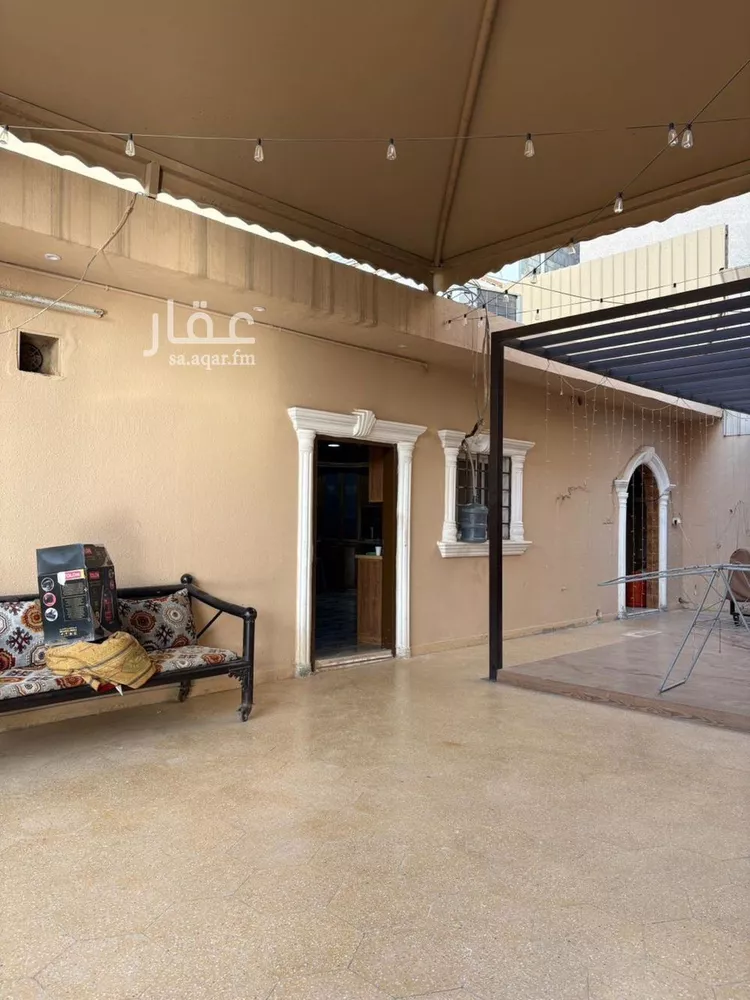فيلا للبيع في شارع صيدون, حي ظهرة لبن, مدينة الرياض, منطقة الرياض صورة 5