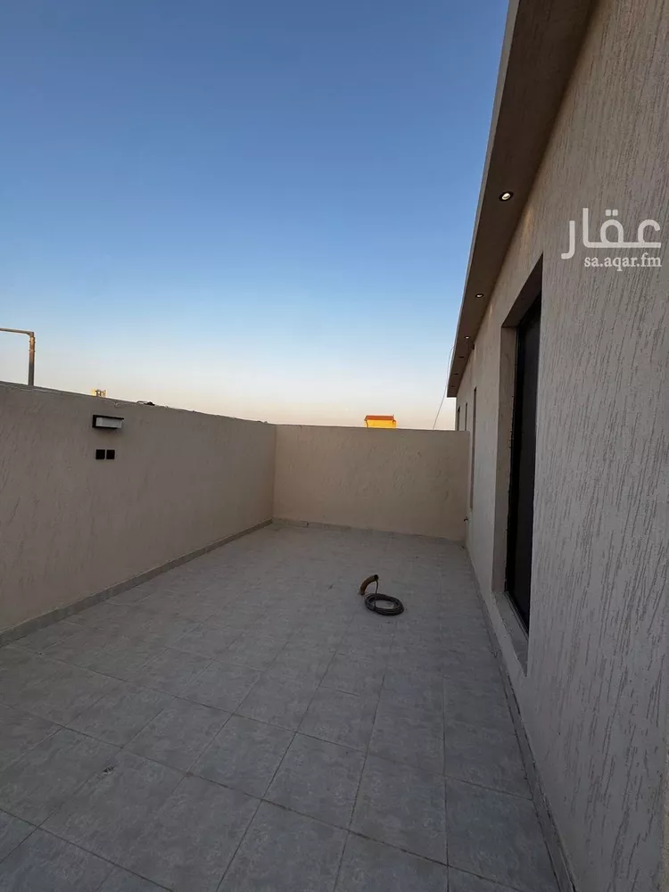 فيلا للإيجار في شارع أبي الحسن الحميدي, حي طويق, مدينة الرياض, منطقة الرياض 10