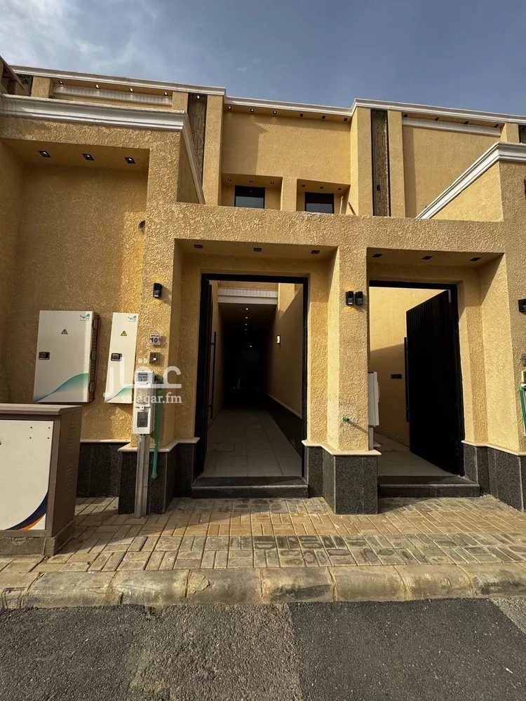 دور للبيع في شارع ناصر الدين الألباني, حي ديراب, مدينة الرياض, منطقة الرياض