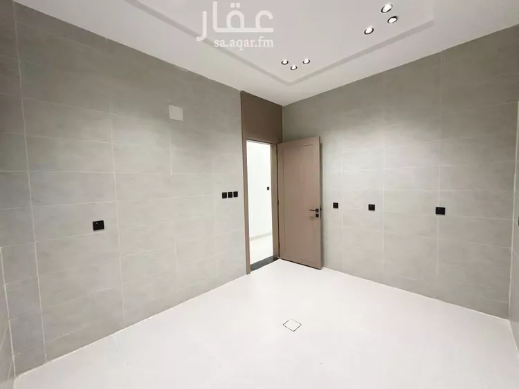 شقة للبيع في شارع عبدالرحمن بن عبدالقاري, حي طويق, مدينة الرياض, منطقة الرياض 12