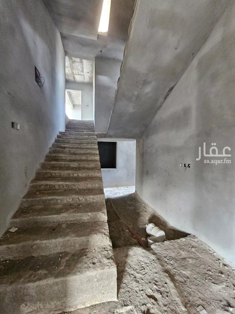 فيلا للبيع في شارع عنبسة بن سحيم, حي طويق, مدينة الرياض, منطقة الرياض 15