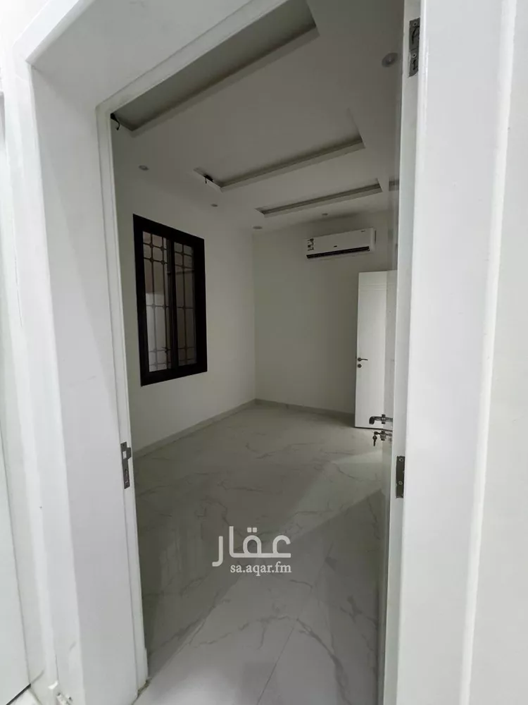 دور للبيع في شارع ابن الوليد التميمي, حي طويق, مدينة الرياض, منطقة الرياض صورة 5