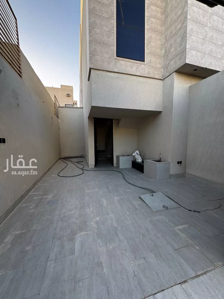 دور للبيع في شارع أحمد برزنجي, حي طويق, مدينة الرياض, منطقة الرياض صورة 4