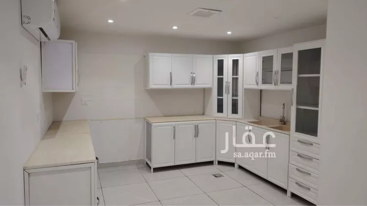 شقة للإيجار في شارع الطويرف, حي إشبيلية, مدينة الرياض, منطقة الرياض