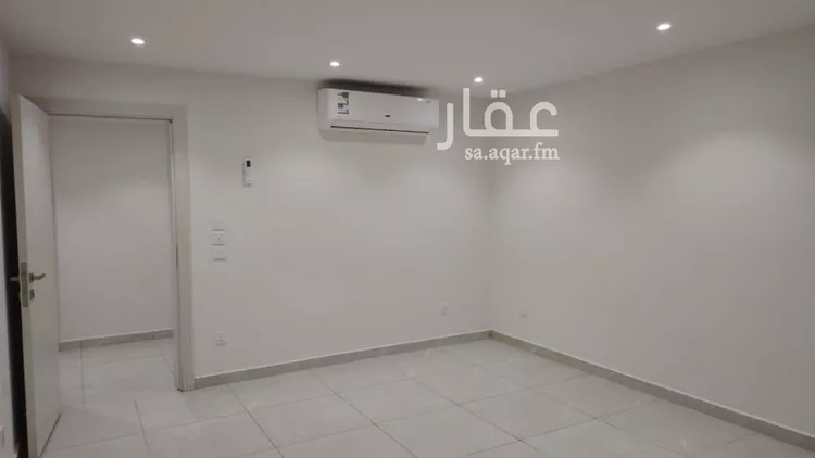شقة للإيجار في شارع الطويرف, حي إشبيلية, مدينة الرياض, منطقة الرياض صورة 2