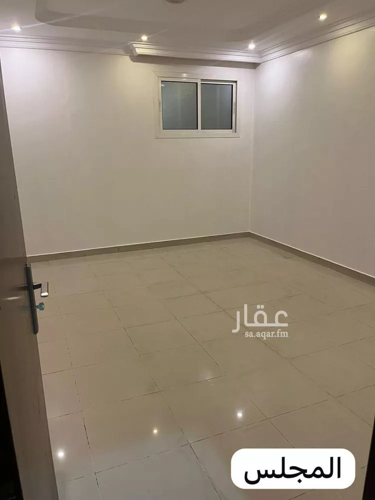 شقة للإيجار في شارع الخزنة, حي إشبيلية, مدينة الرياض, منطقة الرياض صورة 2
