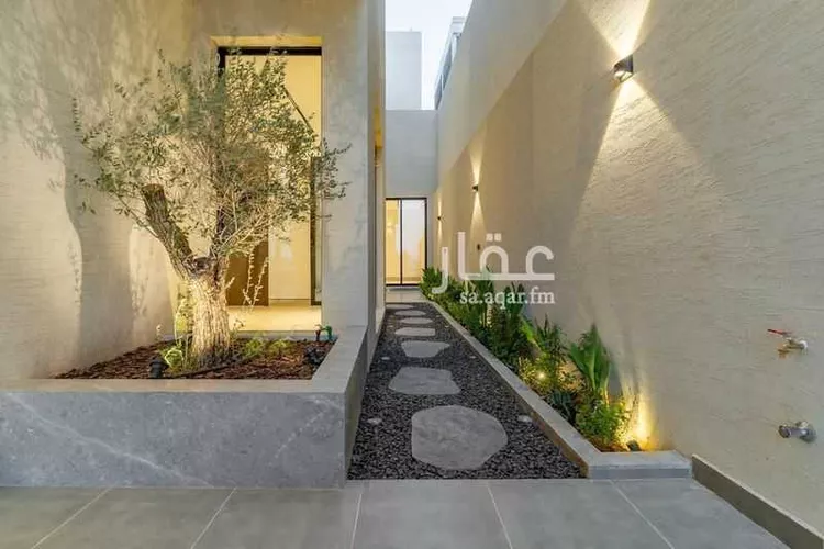 فيلا للبيع في شارع ابن يحيى الشريف, حي المهدية, مدينة الرياض, منطقة الرياض صورة 3