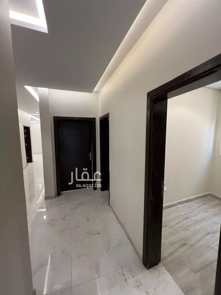 فيلا للبيع في شارع عبدالباقي الحنائي, حي الريان, مدينة جدة, منطقة مكة المكرمة صورة 5