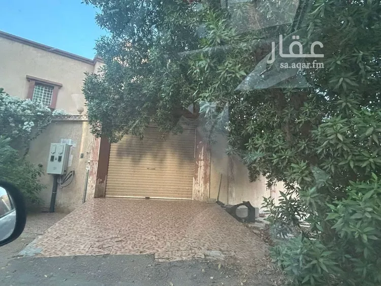 فيلا للبيع في شارع علي المقدسي, حي الريان, مدينة جدة, منطقة مكة المكرمة 1 صورة