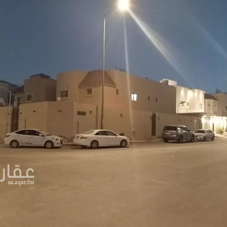 فيلا للبيع في شارع حمام الانف, حي العقيق, مدينة الرياض, منطقة الرياض