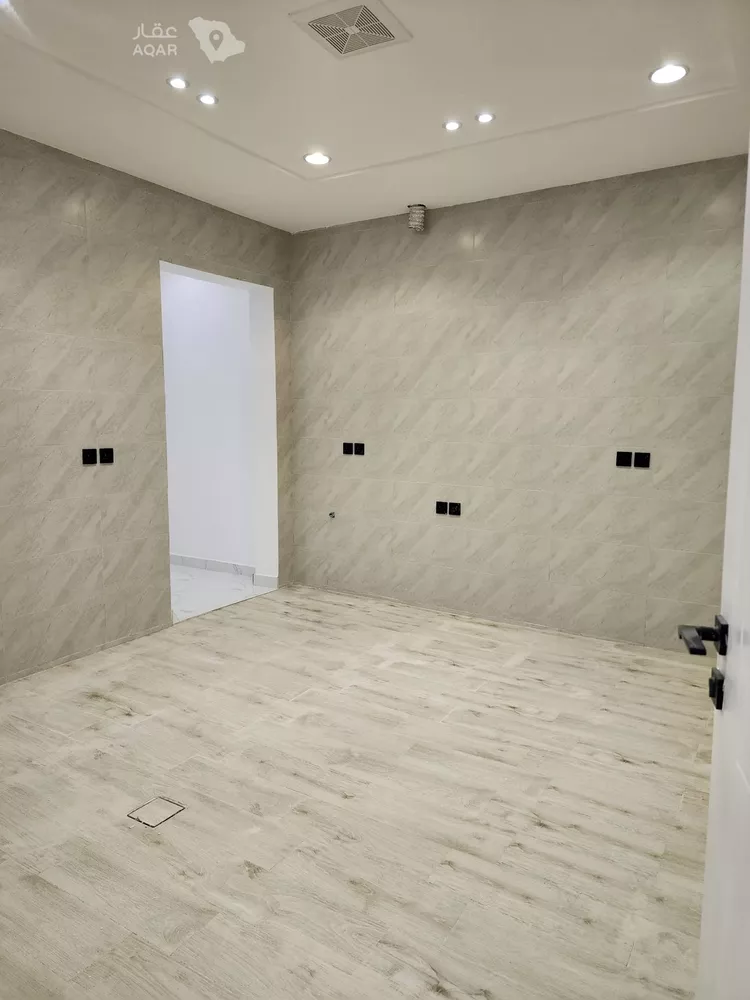 Villa for Sale in Riyadh Al Qirawan 13