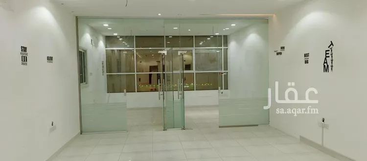 Commercial Office for Rent in Riyadh Al Qirawan
