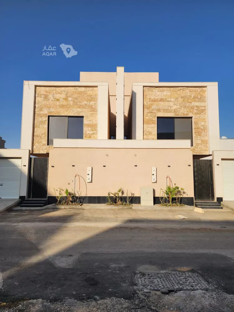 فيلا للبيع في شارع غير مسمي 373  0202, حي عقرباء, مدينة الجبيلة, منطقة الرياض