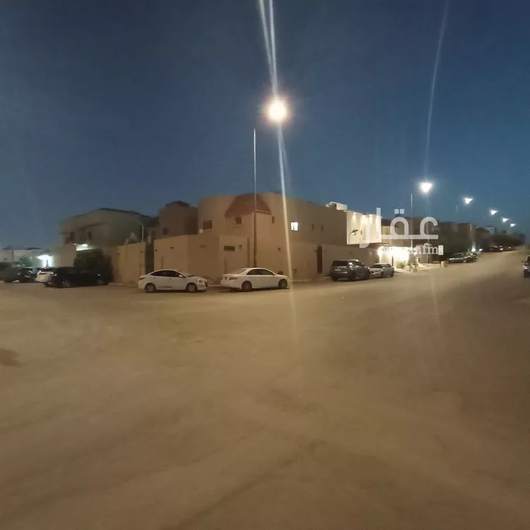 فيلا للبيع في شارع حمام الانف, حي العقيق, مدينة الرياض, منطقة الرياض صورة 3