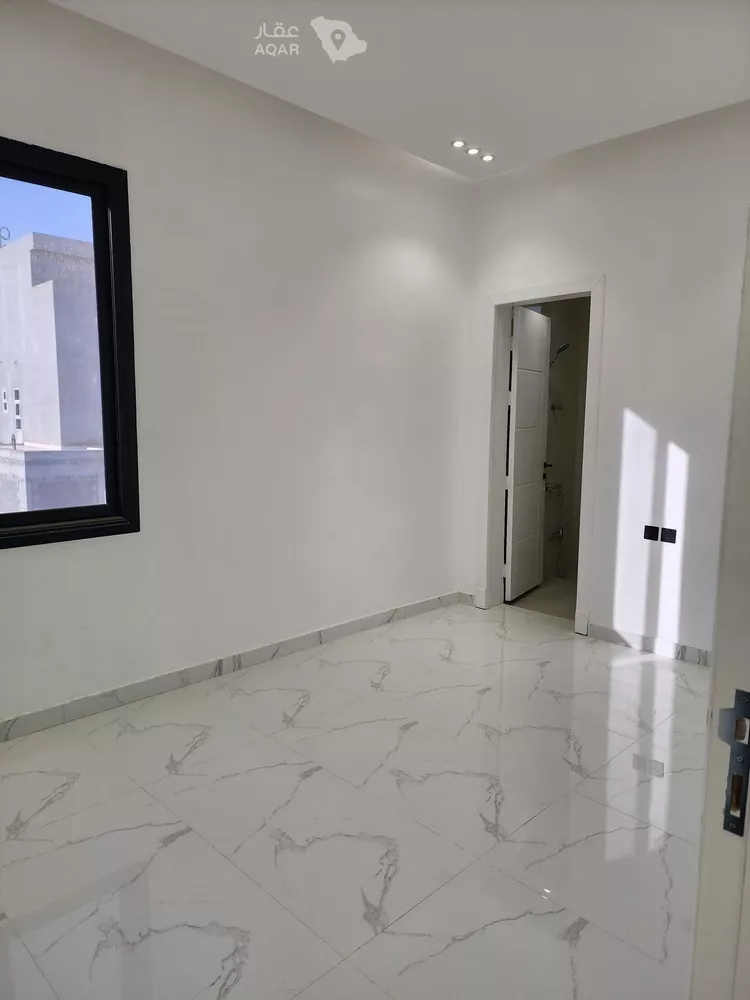 Villa for Sale in Riyadh Al Qirawan 4