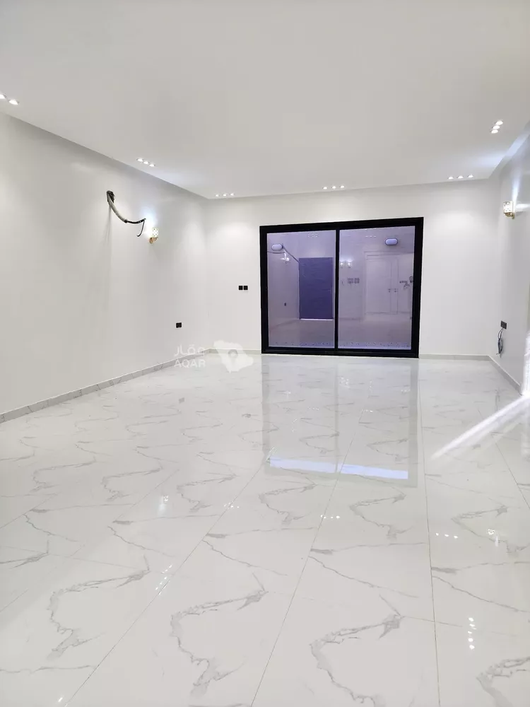 Villa for Sale in Riyadh Al Qirawan 2