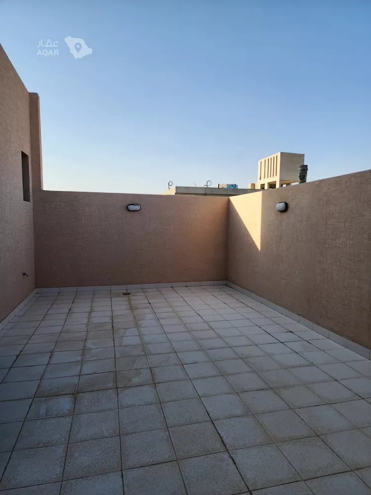 Villa for Sale in Riyadh Al Qirawan 15