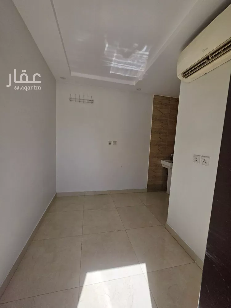 دور للإيجار في شارع الحكيم القاضي, حي حطين, مدينة الرياض, منطقة الرياض صورة 2