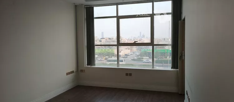 Commercial Office for Rent in Riyadh Al Qirawan