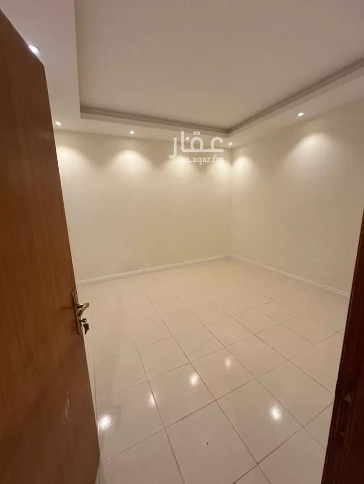 شقة للإيجار في شارع المندر, حي غرناطة, مدينة الرياض, منطقة الرياض صورة 3