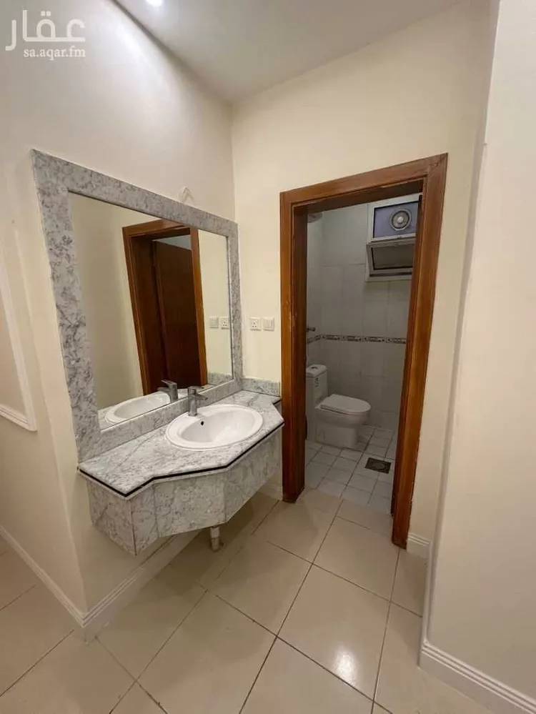 عمارة للإيجار في شارع وادي دبلي, حي غرناطة, مدينة الرياض, منطقة الرياض