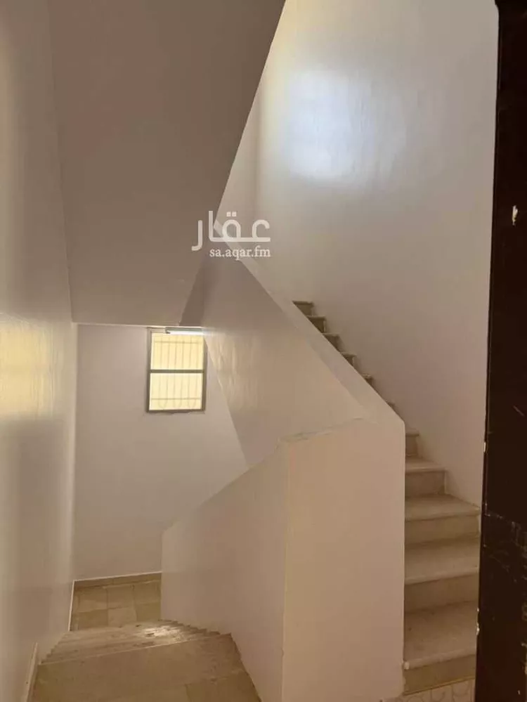 فيلا للبيع في شارع سعد بن ابي وقاص, حي التعاون, مدينة روضه سدير, منطقة الرياض صورة 4