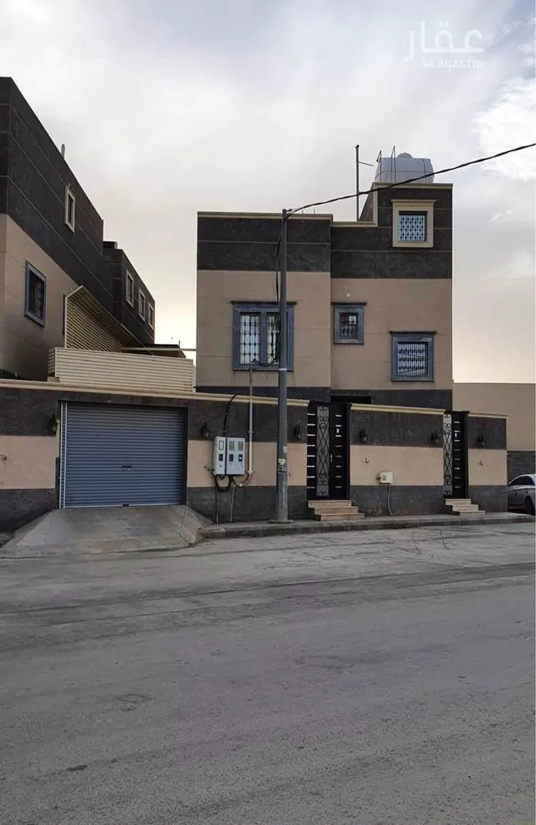 فيلا للبيع في شارع بدر 25, حي بدر, مدينة حوطه سدير, منطقة الرياض