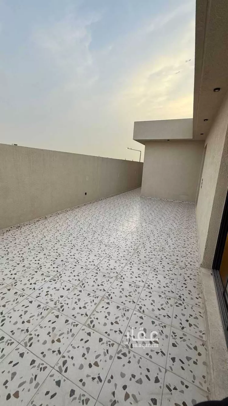 دور للبيع في شارع أحمد بن محمد بن الضياء, حي العارض, مدينة الرياض, منطقة الرياض صورة 2