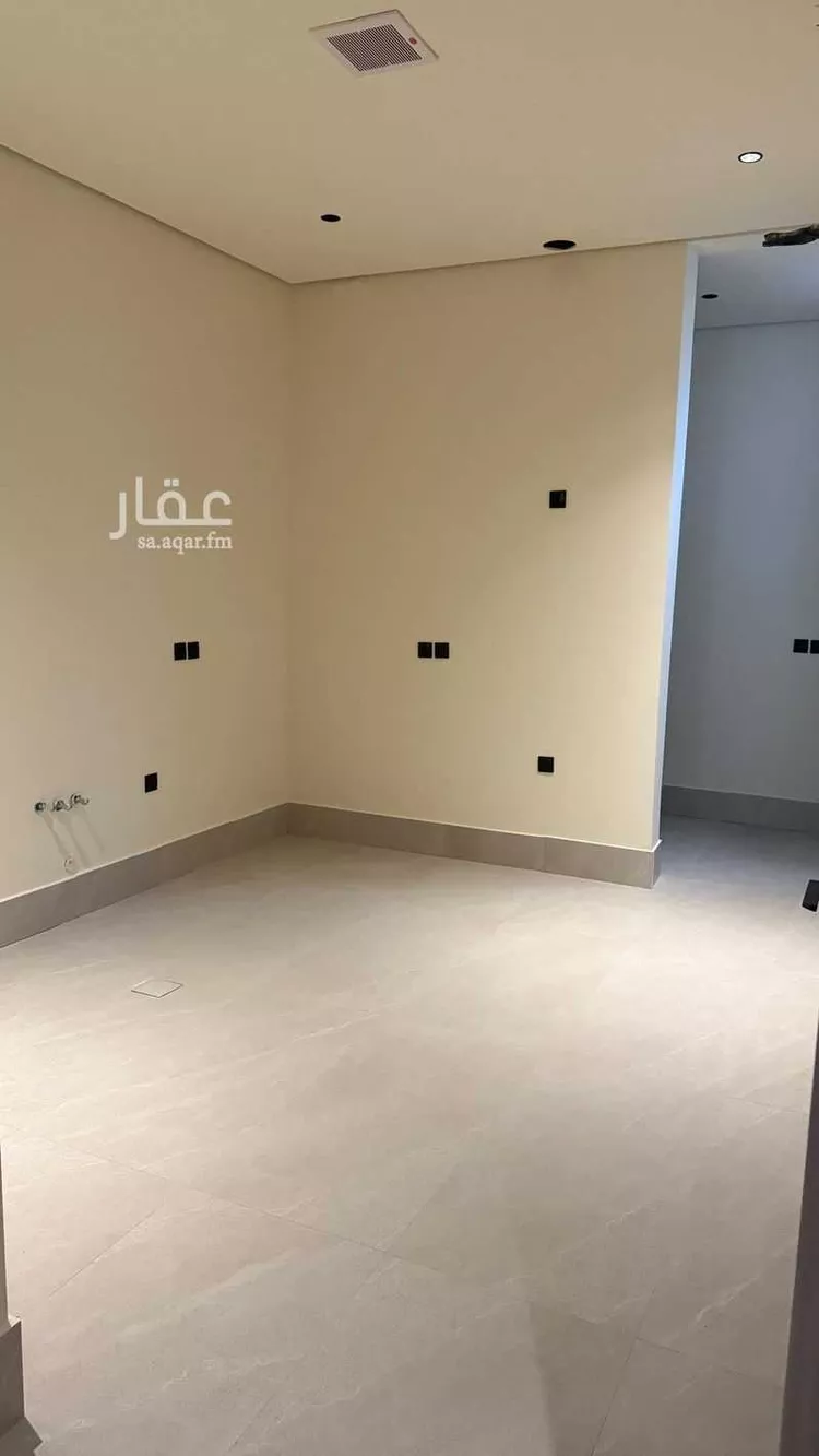 دور للبيع في شارع أحمد بن محمد بن الضياء, حي العارض, مدينة الرياض, منطقة الرياض صورة 2