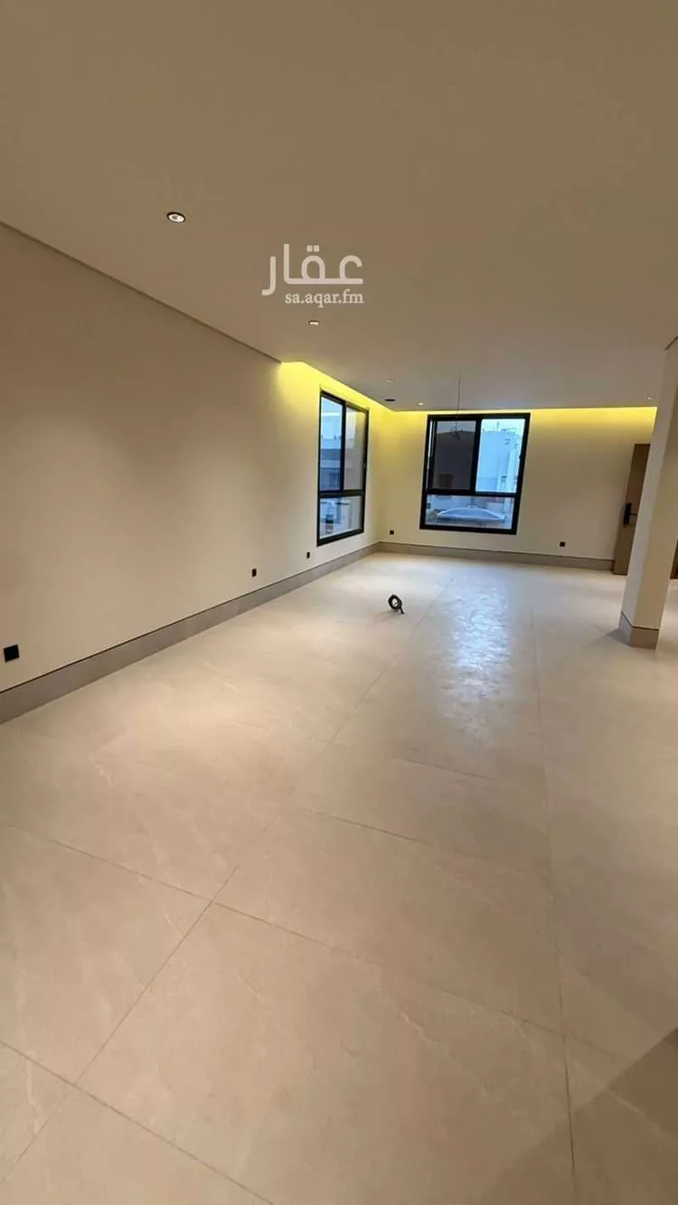 دور للبيع في شارع أحمد بن محمد بن الضياء, حي العارض, مدينة الرياض, منطقة الرياض صورة 2