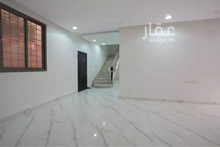 فيلا للبيع في شارع أرام, حي القادسية, مدينة الرياض, منطقة الرياض