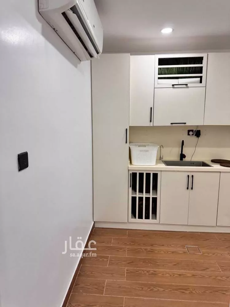 شقة للبيع في شارع سيبويه, حي اليرموك, مدينة الرياض, منطقة الرياض 10