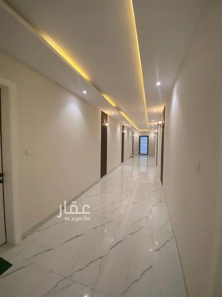 عمارة للبيع في شارع رقم 407, حي الملقا, مدينة الرياض, منطقة الرياض صورة 4