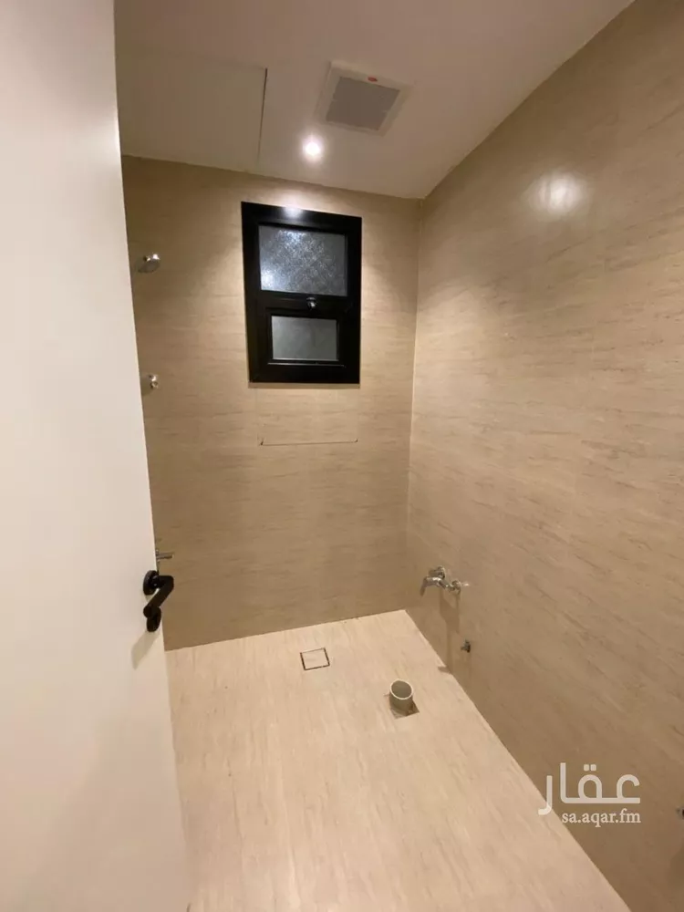 عمارة للبيع في شارع العشيرة, حي ظهرة لبن, مدينة الرياض, منطقة الرياض صورة 5
