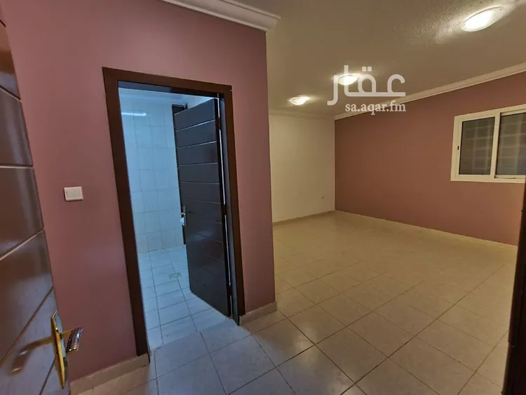 شقة للبيع في شارع جعيثن اليزيدي, حي عرقة, مدينة الرياض, منطقة الرياض